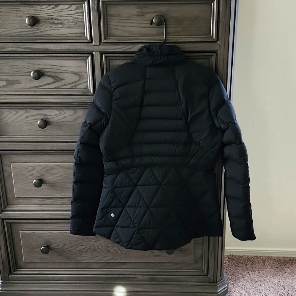 Lululemon puffer Jacket